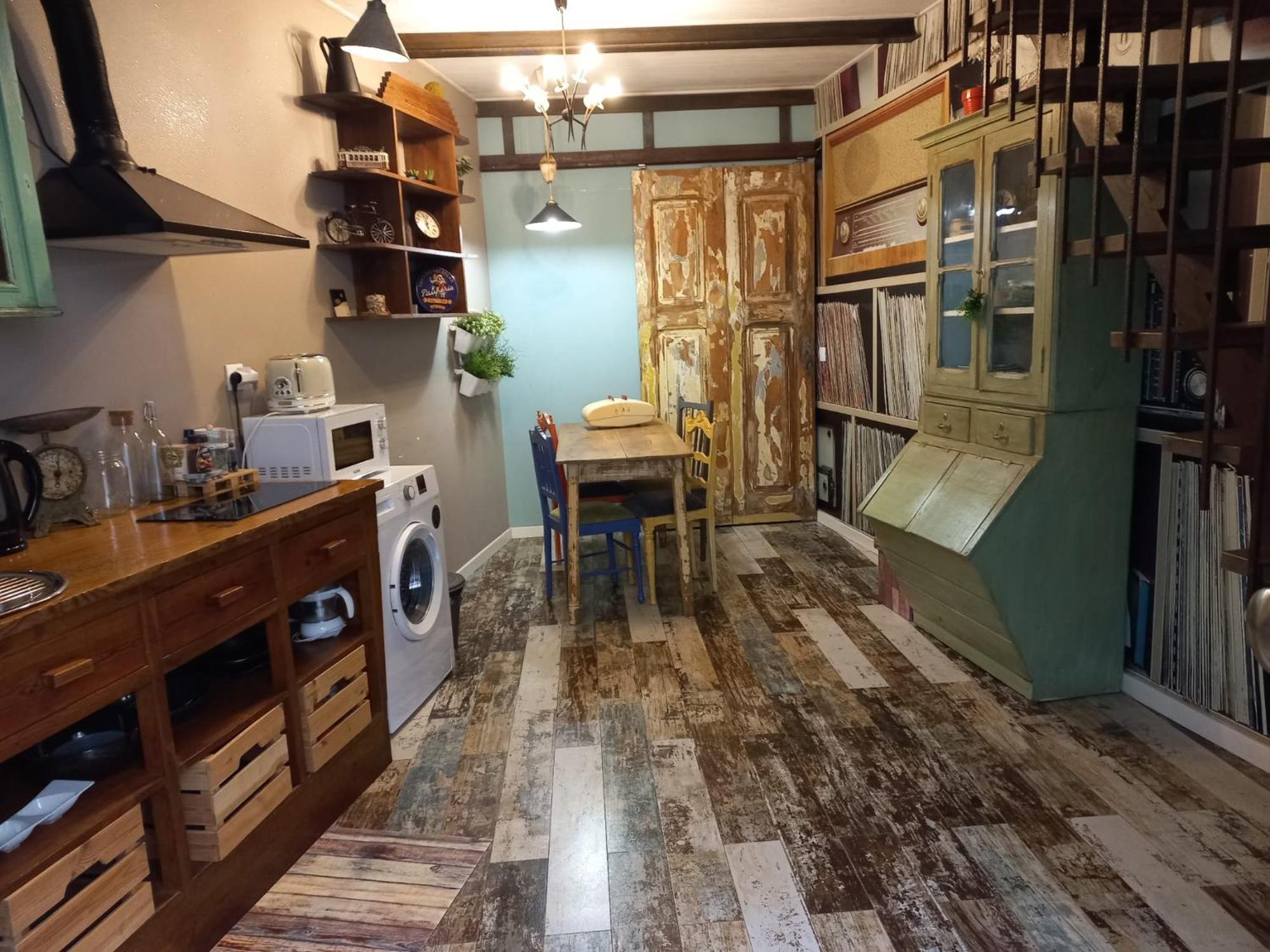 リスボンUnique Stylish House In Beautiful Gracaアパートメント エクステリア 写真