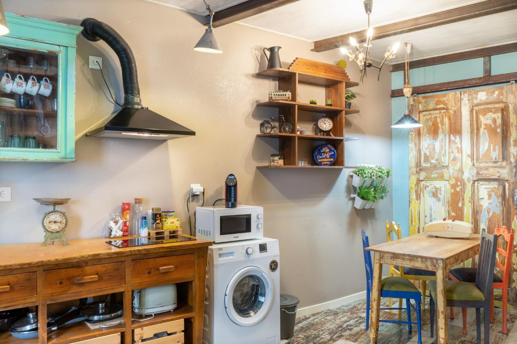 リスボンUnique Stylish House In Beautiful Gracaアパートメント エクステリア 写真