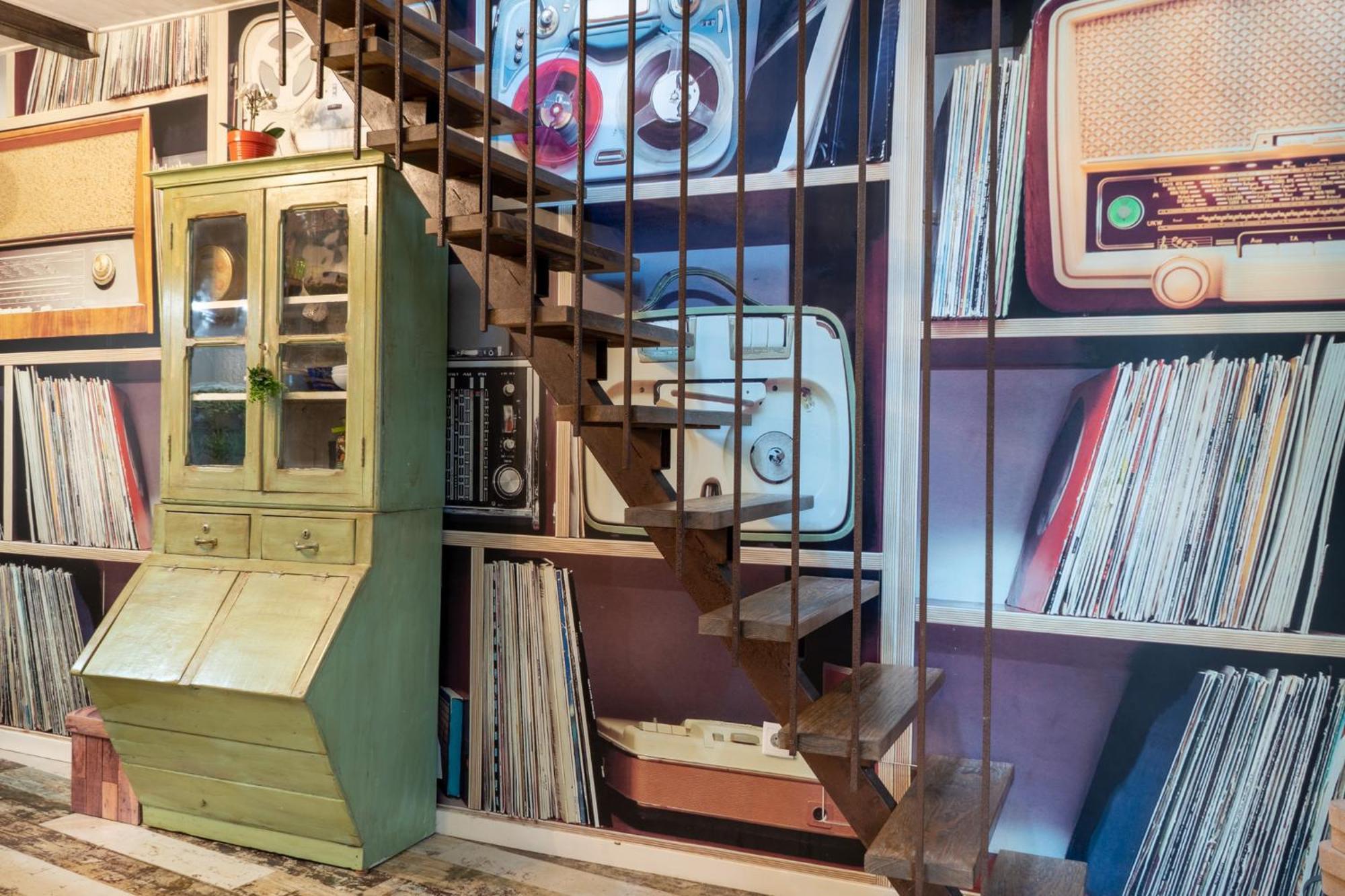 リスボンUnique Stylish House In Beautiful Gracaアパートメント エクステリア 写真